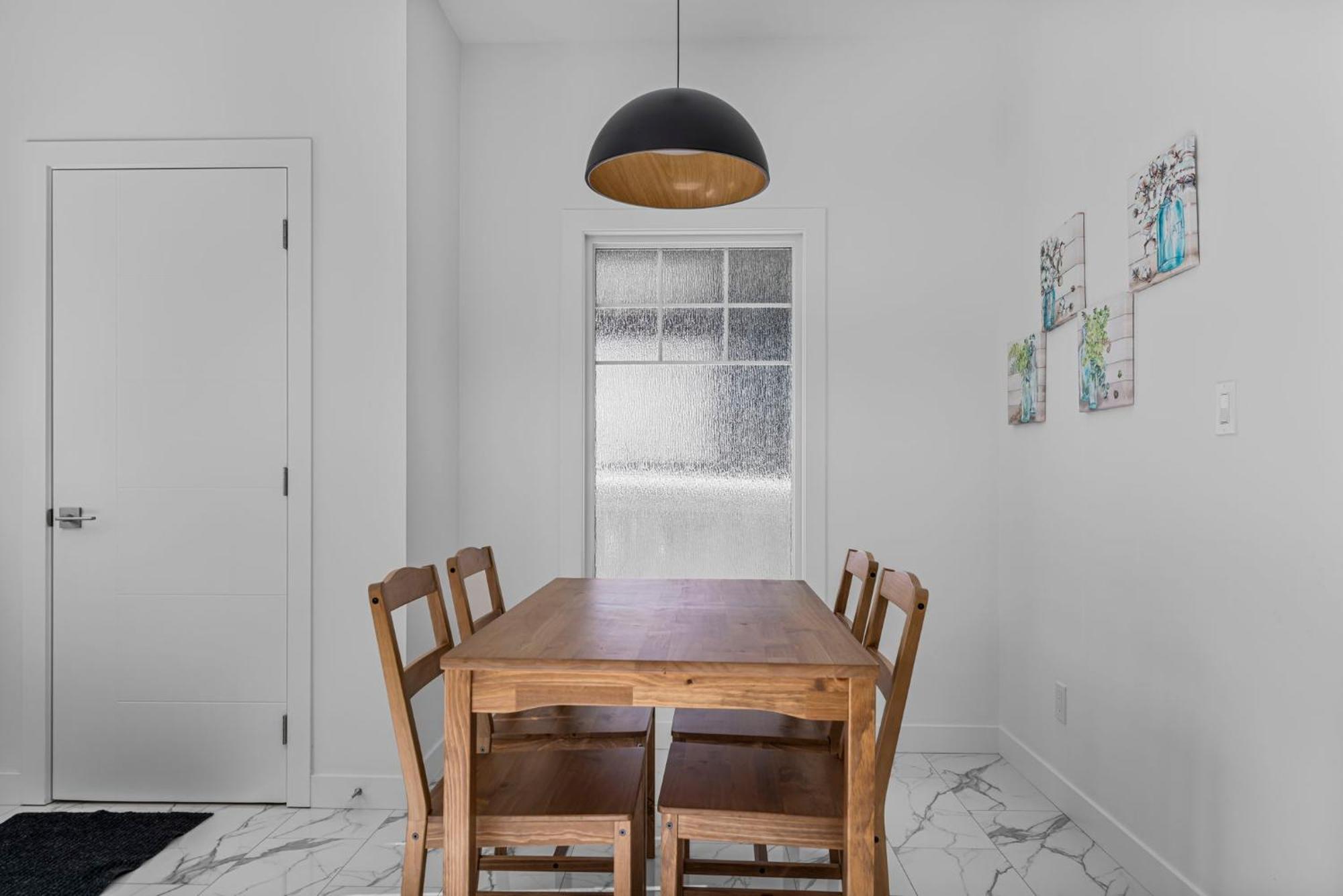 Urban Oasis & Stylish * Edmonton