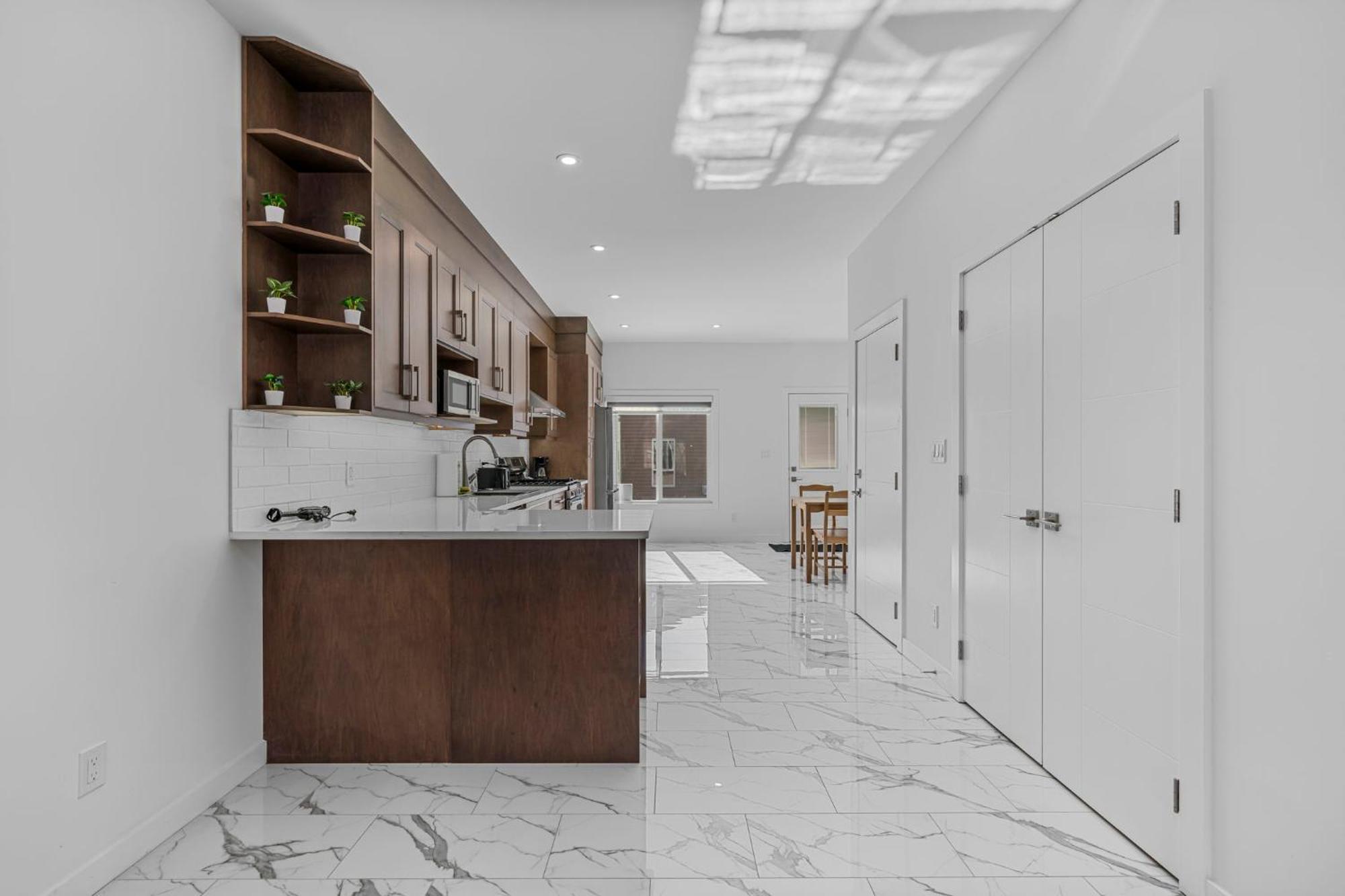 Urban Oasis & Stylish Holiday home